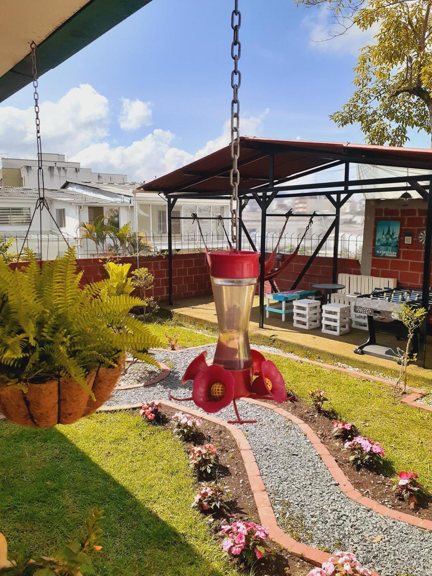 Ayenda Mountain Hostels Manizales Luaran gambar