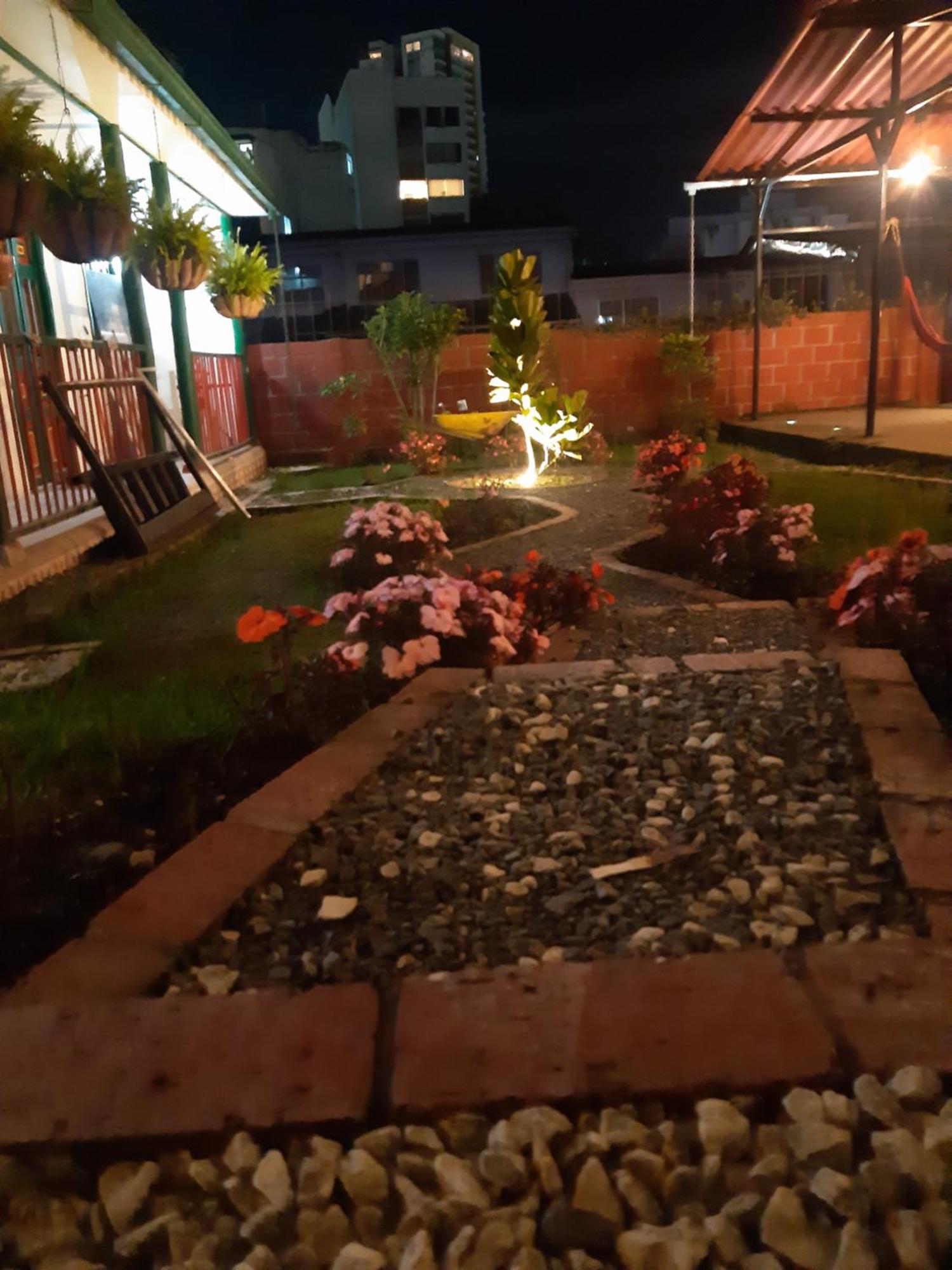 Ayenda Mountain Hostels Manizales Luaran gambar